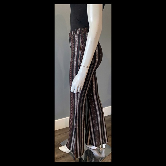 Fantastic&Flared 😝 - Picture 3 of 5